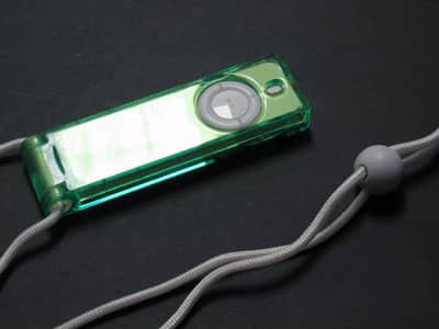 Review: Pods Plus Crystal Case for iPod shuffle