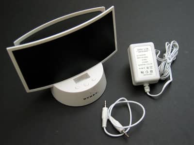 Review: Dynex Personal Speaker System for iPod shuffle