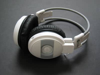 Review: MacAlly mTune Cordless Stereo Headset for iPod shuffle