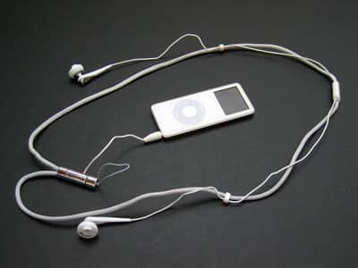 First Look: Philips SHE7600 Neckstrap Headphones