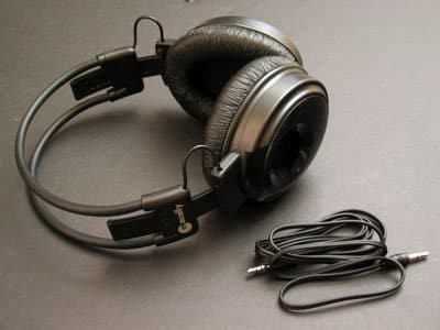 First Look: MacAlly mTune-N and mTune-N2 for iPod Nano