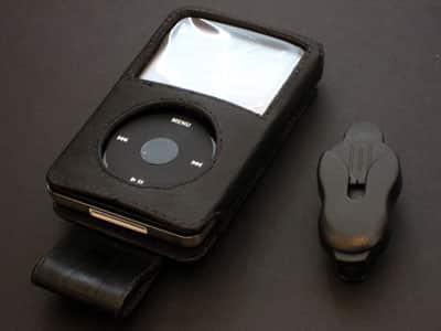 First Look: Llamapod Hipster Case for iPod 5G