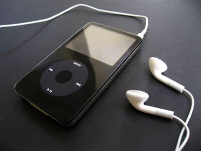 Review: Apple Computer iPod Earphones (9/2006)
