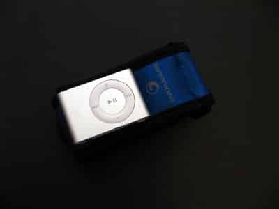 First Look: Marware Sportsuit Runabout for iPod shuffle (Second-Generation)