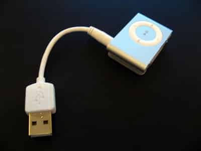Review: Carrot Idea USB Flexible Dock for 2nd Generation iPod shuffle