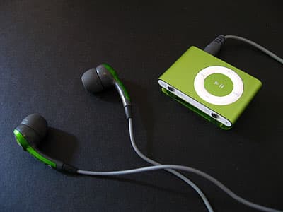 First Look: ifrogz Earpollution D-33 Noise Isolating Ear Buds