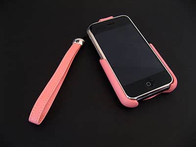 Review: Vaja iVolution Lady Holster for iPhone