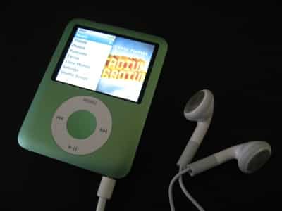 Review: Apple iPod nano (with video, 4GB/8GB)