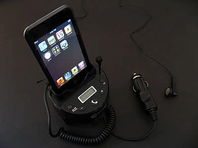 Review: Macally BTCup Full Channel FM Transmitter with Built-in Bluetooth Hands-Free