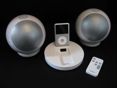 Review: Brookstone Wireless Music System for iPod