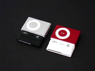 First Look: Incipio IncipioSlice Dock Adapter for the 2nd Generation iPod shuffle