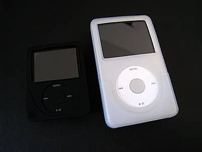 Review: DLO Jam Jacket with Earbud Management for iPod classic and iPod nano (video)