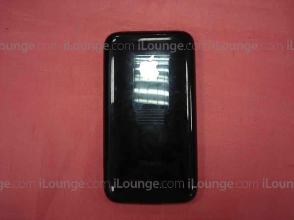 Real World Photos: Inside + Outside iPhone 3G’s New Shell