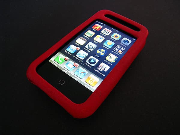 Review: Case-Mate Signature and Carbon Fiber Leather Cases for iPhone 3G