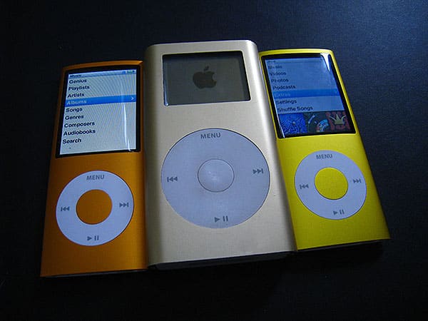 Apple’s Gold, Yellow, and Orange iPods Compared