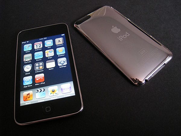 Apps button missing on iPod touch