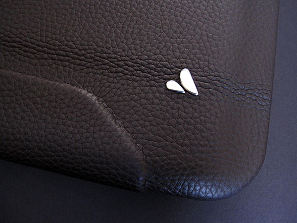 Concluding Thoughts on Speck’s CorePack and Vaja’s iVolution Shell for MacBook