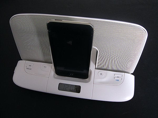Review: Memorex Mi2290 Travel Speaker for iPod