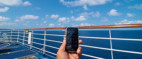 Photo of the Week: iPhone 3G in the Caribbean