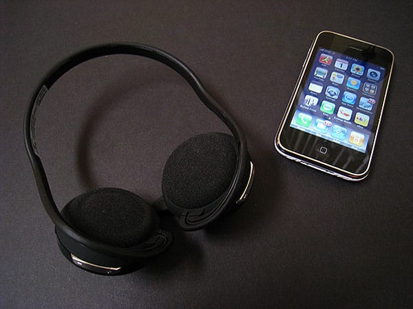 Review: Kensington Bluetooth Stereo Headphones with Microphone