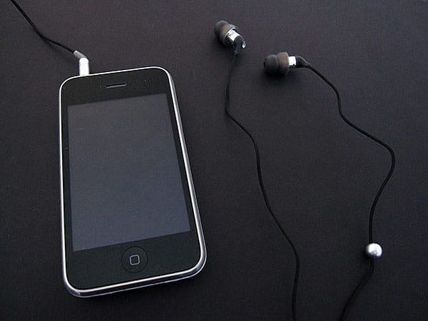 Review: Maximo iMetal iP-HS5 Enhanced Definition Isolation Headset