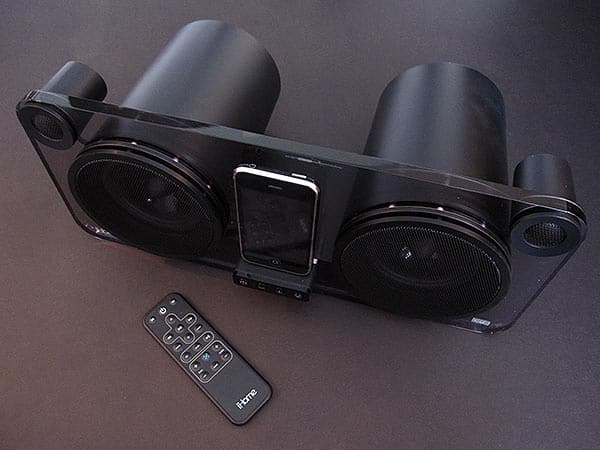 Review: iHome iP1 Studio Series Speakers for iPod + iPhone