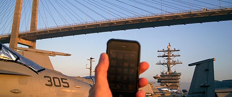 Photo of the Week: iPhone in Egypt