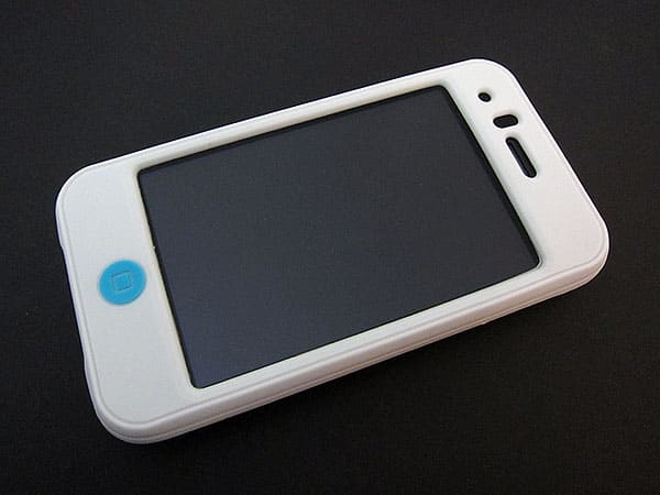 First Look: United SGP Silke High Polymer-Coated Silicone Case for iPhone 3G/3GS