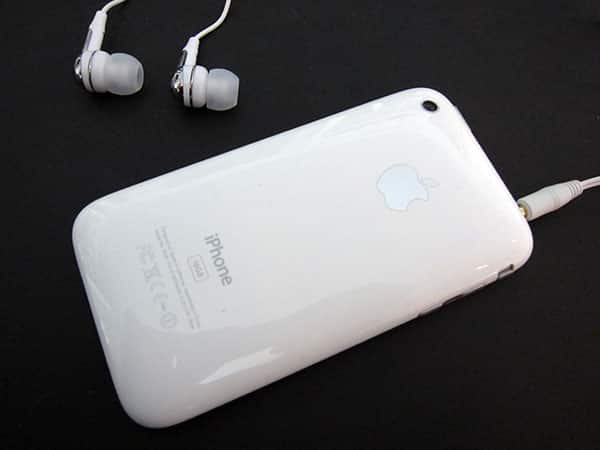 First Look: Yamaha EPH-30 Inner Ear Headphones