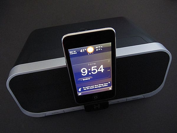 Review: iHome iA5 App Enhanced Alarm Clock for iPod and iPhone