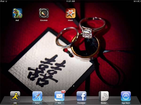 iPhone + iPad Gems: Age of Zombies, Circuloid + iSlash