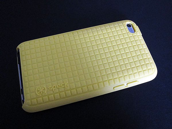 First Look: Speck PixelSkin HD for iPod touch 4G