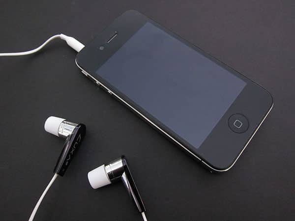 First Look: Luxa2 F2 In-Ear Earphone