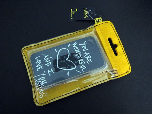 First Look: Bluetrek LostDog Slim Hardcases for iPhone 4