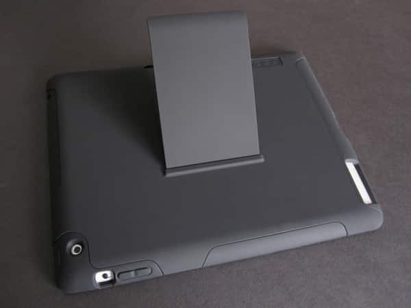 Review: Incipio Silicrylic for iPad 2