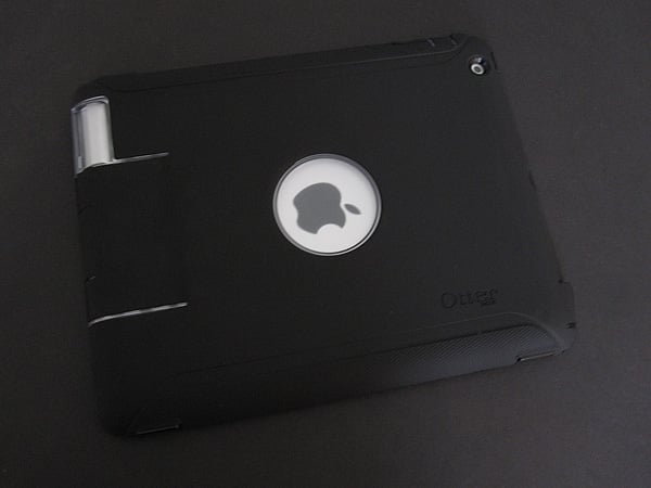 Review: OtterBox Defender Series Case for iPad 2