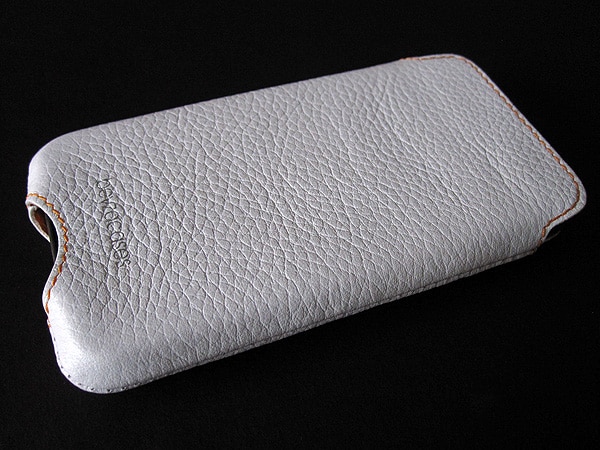 First Look: Beyzacases Zero Series Case for iPhone 4