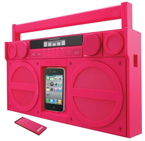 iHome rolls out iP4 boombox for iPhone, iPod