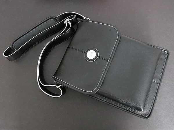 Review: Jill-e Designs E-GO Metro Tablet Bag