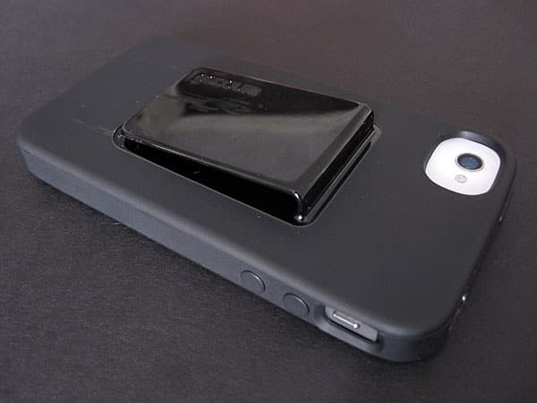 Review: Incase Sports Armband Deluxe for iPhone 4/4S