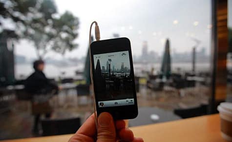 Photo of the Week: iPhone 4 in China
