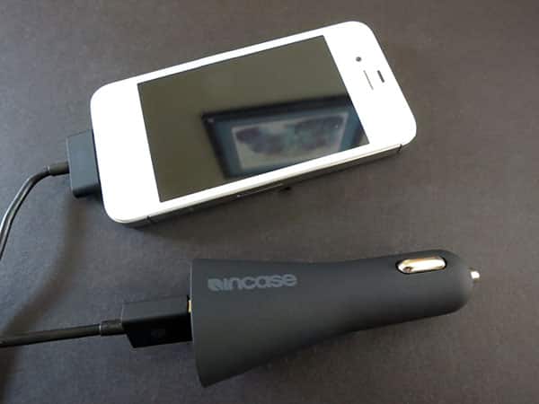 Review: Incase Dual Car Charger for iPod, iPhone + iPad