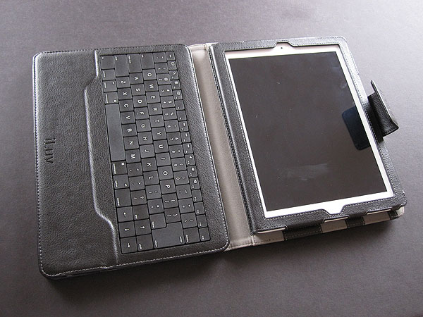 Review: iLuv iCK836 The Professional WorkStation Portfolio for iPad 2/iPad (3rd-Gen)