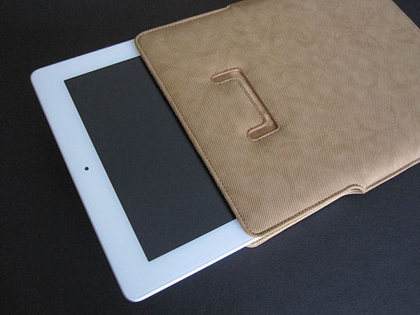 Review: Helium Digital SlimJacket Protective Pouch for iPad 2/iPad (3rd-Gen)