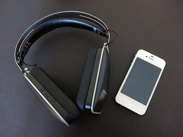 Review: Harman/Kardon BT Premium Wireless Over-Ear Headphones