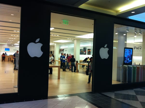 Editorial: What Will Apple’s Retail Changes Mean To You?