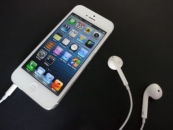 Review: Apple iPhone 5 (16GB/32GB/64GB)