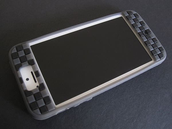 Review: Bone Collection Phone Cube 5 for iPhone 5