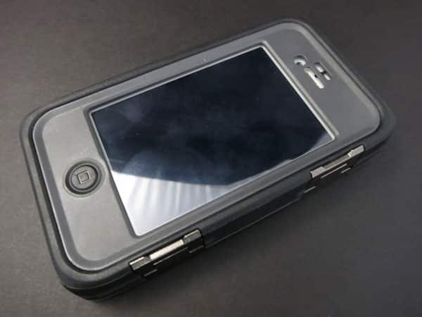 First Look: OtterBox Armor Series Case for iPhone 4/4S