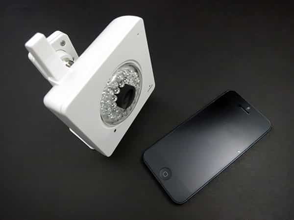 Review: Y-cam HomeMonitor Indoor Security Camera